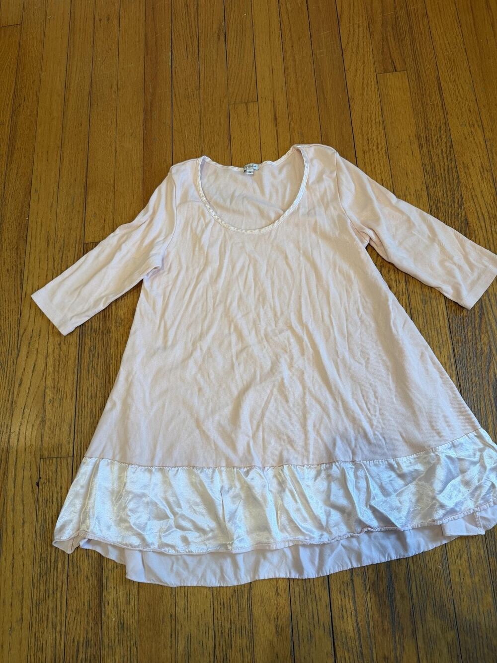PJ Harlow Kiki Top Womens Medium Pink Satin Faille Trim USA Sleepwear